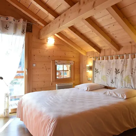 Beautiful Chalet In With Sauna *