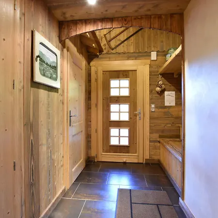 Beautiful Chalet In With Sauna Alpehytte *